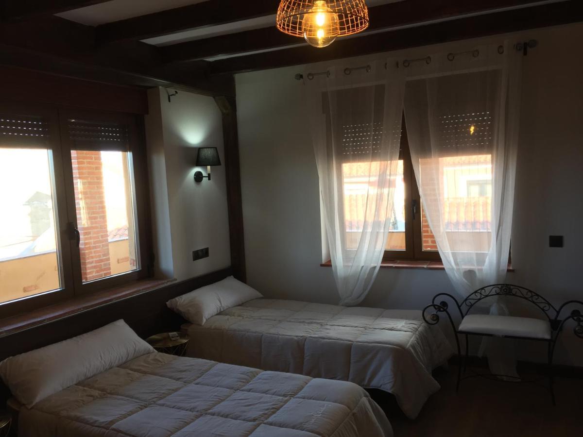 Villas De Miranda Miranda de Azán Εξωτερικό φωτογραφία
